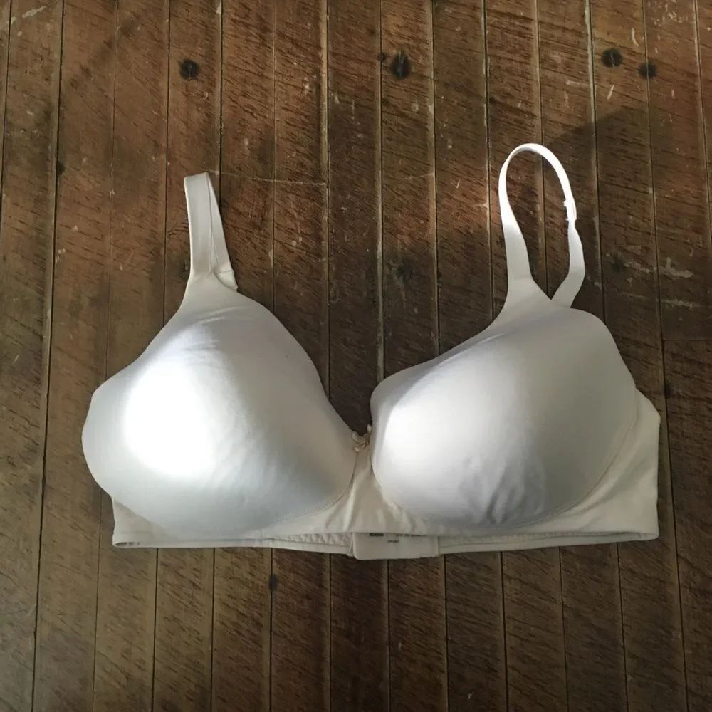 Soma 36D embraceable wireless bra
